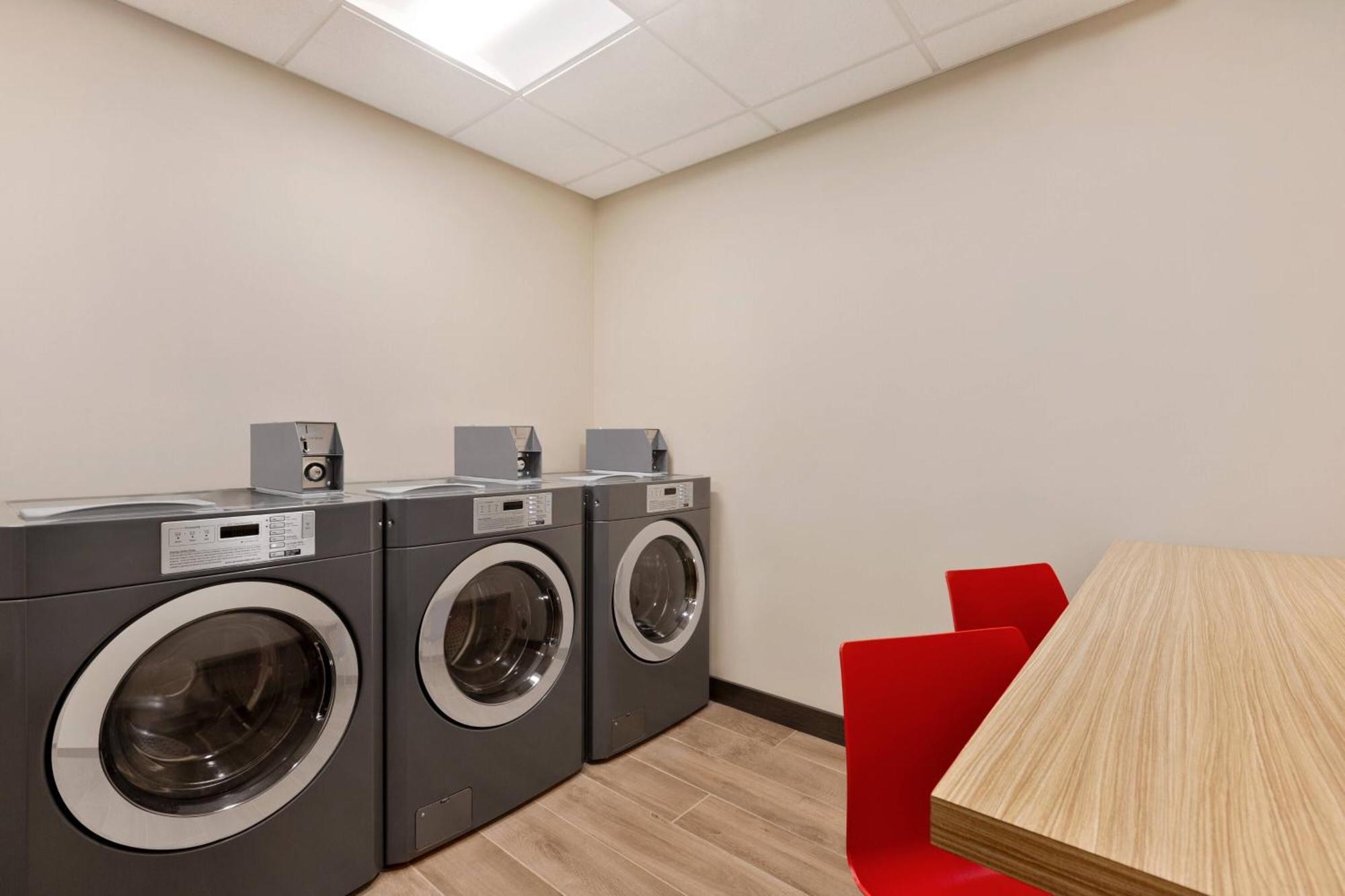 Towneplace Suites Cedar Rapids Marion Bagian luar foto